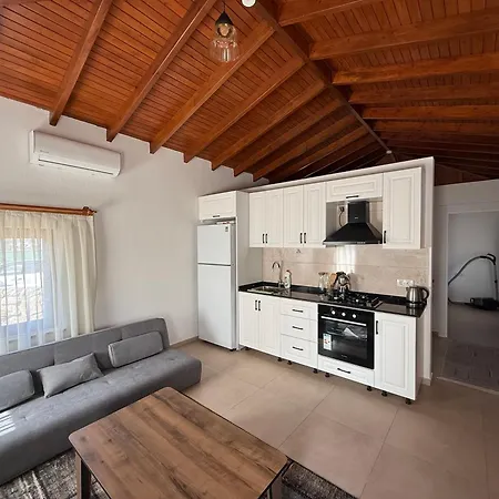 דירה Stone House Carissa - Kizlan